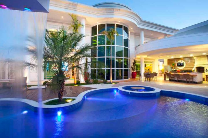 ARQUITETO AQUILES NÍCOLAS KÍLARIS 148