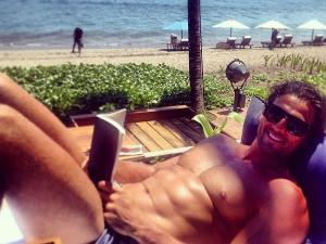 O australiano Tim Robards é um Spornosexual