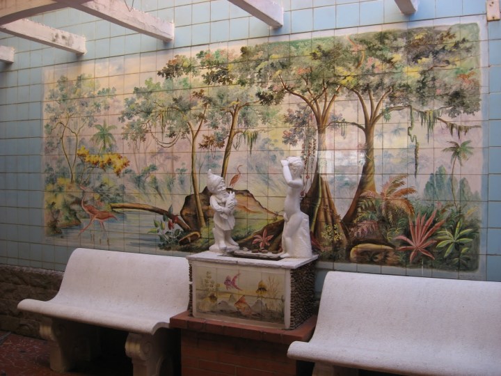 Azulejo na Rua Maria Monteiro @ Reprodução