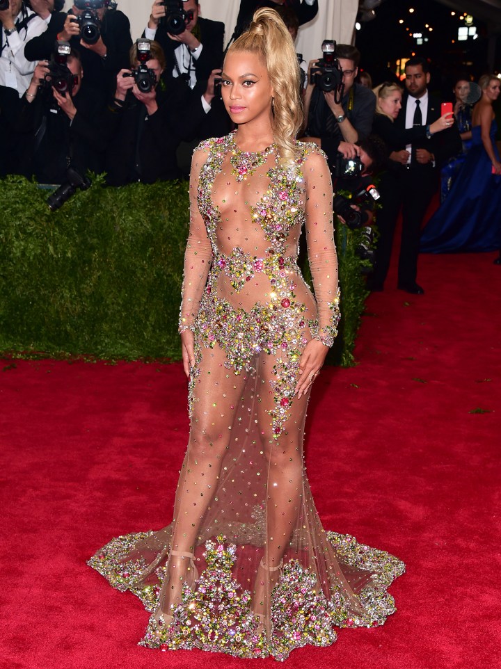 Beyonce - MET Gala 2015 - Givenchy @ Electrolysis - Shutterstock.com