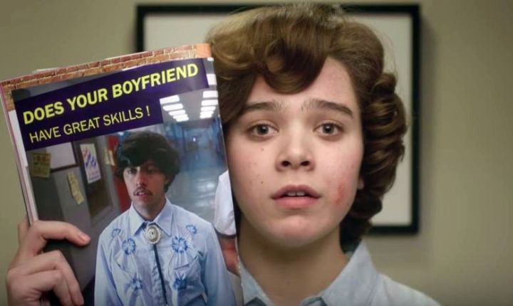 Hailee Steinfeld em Quase 18 @ Divulgação